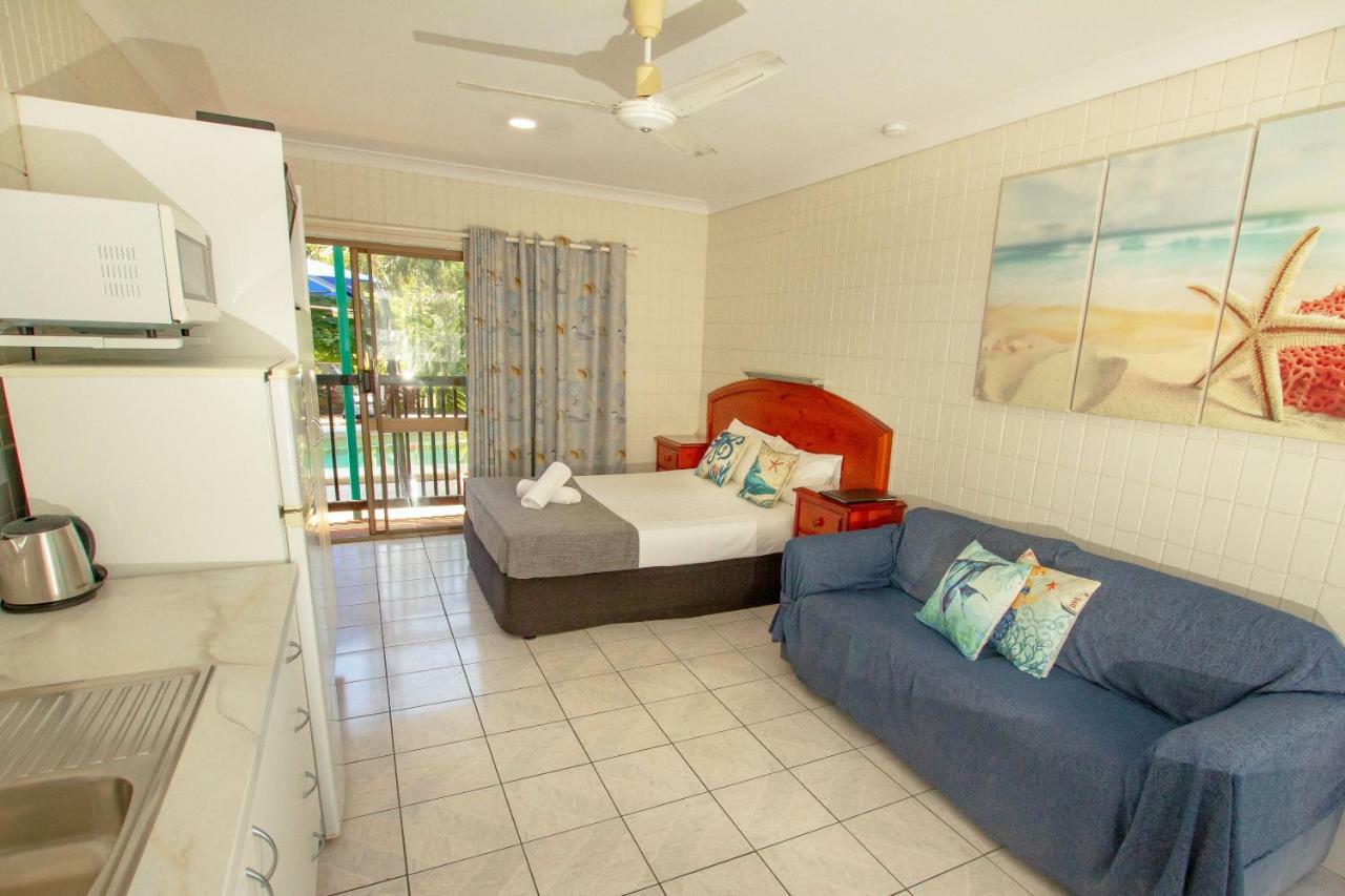 ทรอปิคอล ปาล์ม รีสอร์ต แอนด์ 4Wd ไฮร์ Motel Picnic Bay ภายนอก รูปภาพ